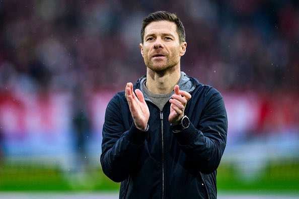 Xabi Alonso planerar att rensa i truppen