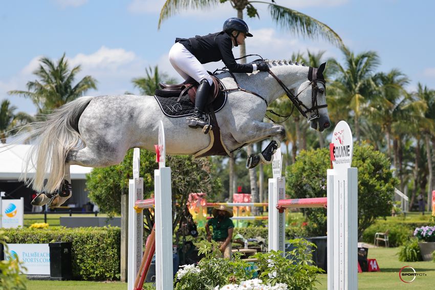 Erynn Ballard Triumphs in All-Female Podium at CSI3