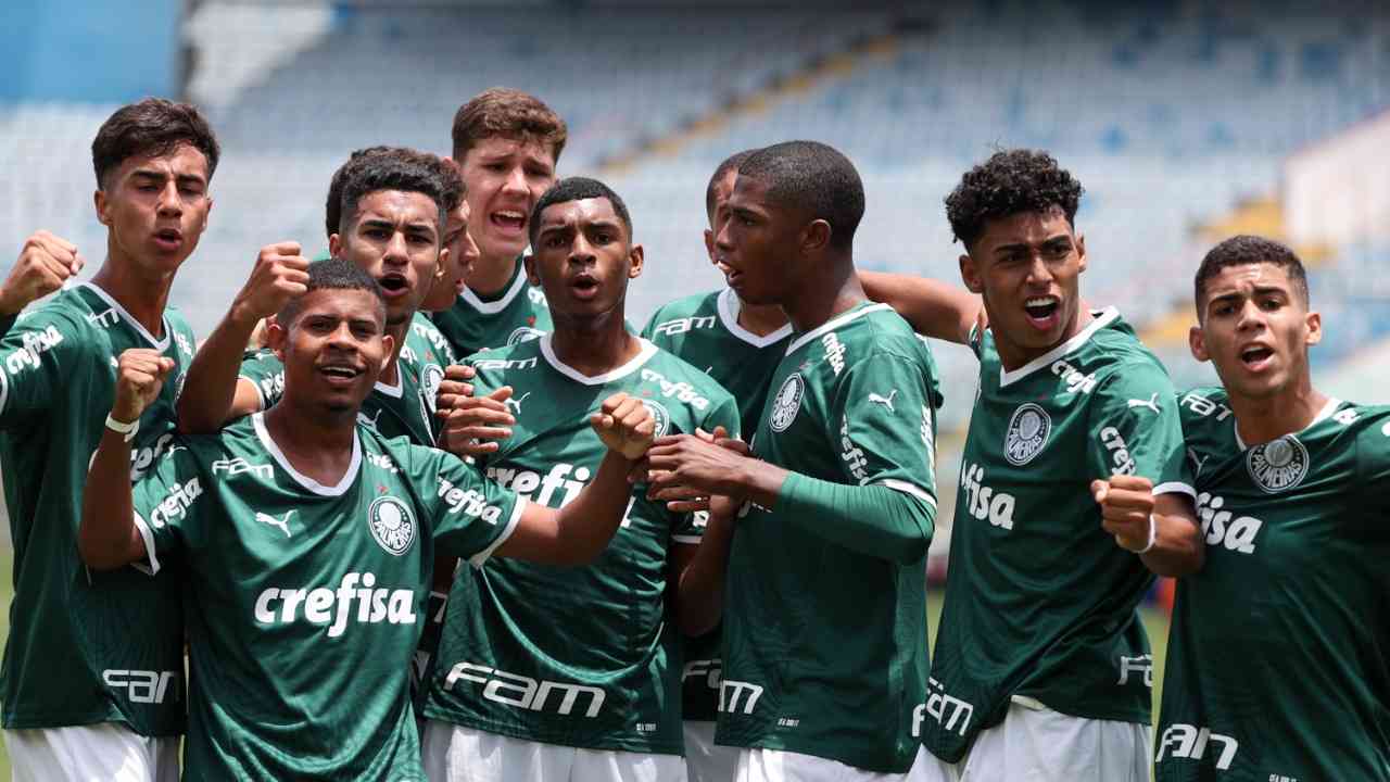 Palmeiras sub-17 brilha com vitória e mantém liderança