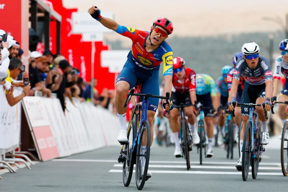 Jonathan Milan riporta l`Italia al Tour de France