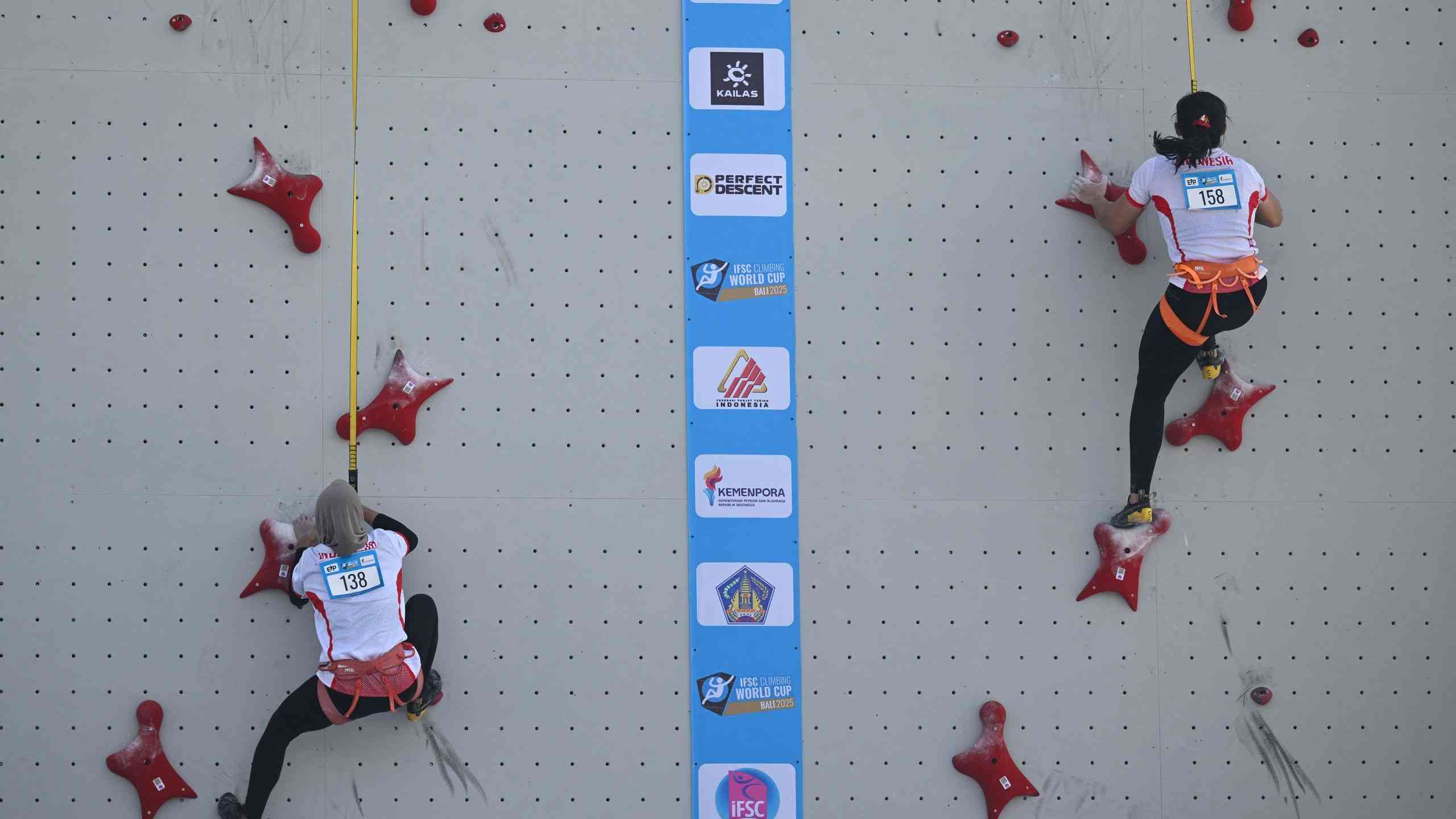 Desak Dewi Shines with Silver at IFSC World Cup