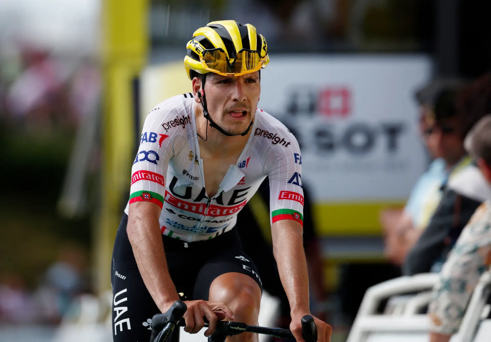 João Almeida Abandona Tour de France 2025 em Drama