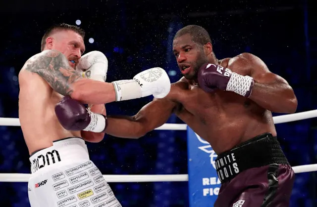Usyk Splits with Promoter Ahead of Dubois Rematch